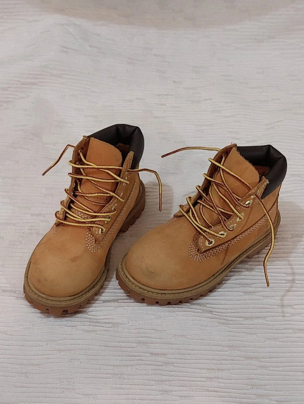 Timberland Kids Wheat Lace-Up Work Boots Size 9